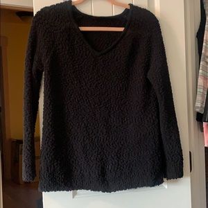Puffy black sweater